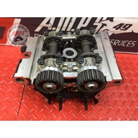 Culasse avec arbre a came arriere