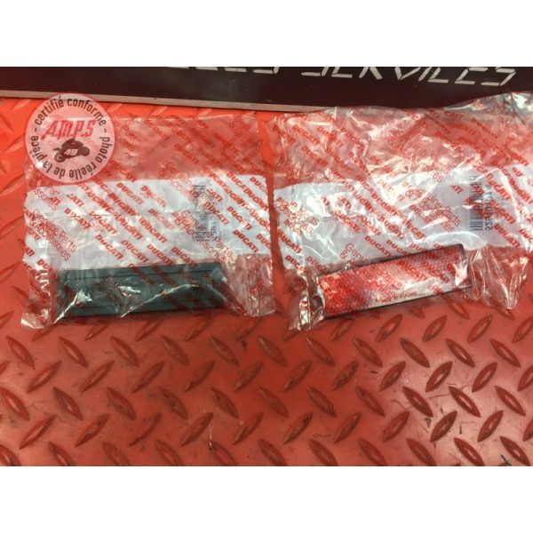 Lot de 2 catadiopre Ducati 1200 Monster 2014 à 2016