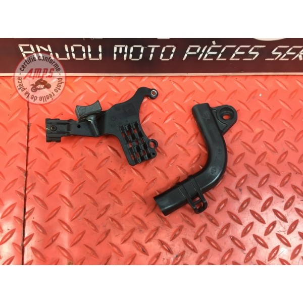 Passage de cable Ducati 1200 Monster 2014 à 2016