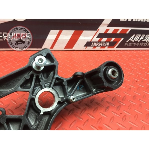 Platine repose pied droite Ducati 1200 Monster 2014 à 2016