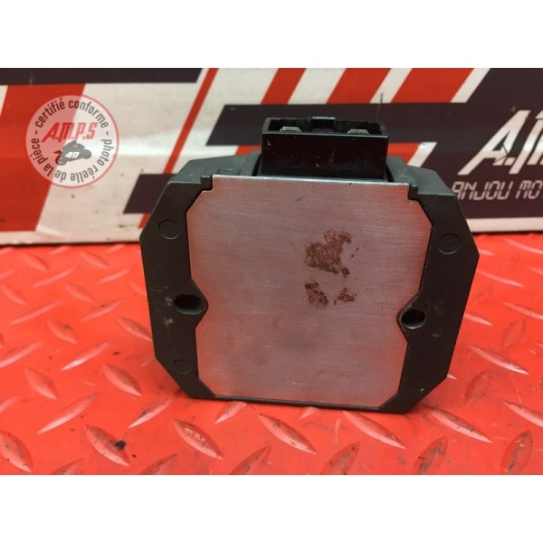 Regulateur de tension Yamaha R1 2000 à 2001
