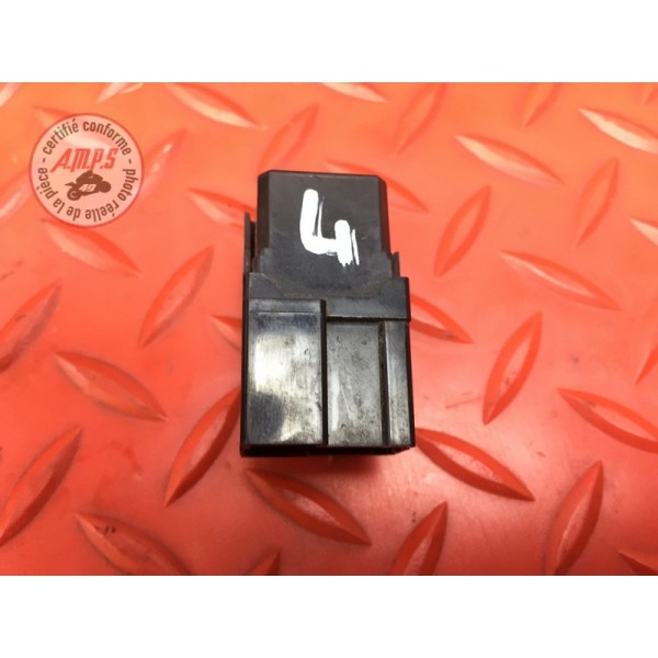 Relais 4 broches Yamaha R1 2000 à 2001