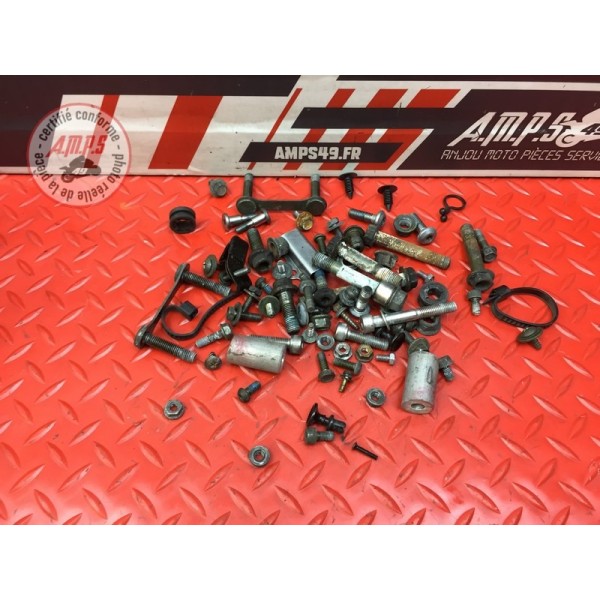 Kit de vis partie cycle Yamaha R1 2000 à 2001