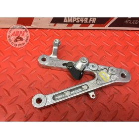 Platine repose pied droite 