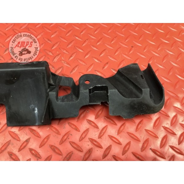 Cache plastique sur radiateur Yamaha R1 2000 à 2001
