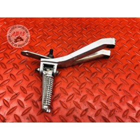 Platine repose pied passager droite 