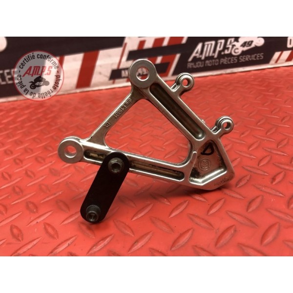 Platine repose pied droite Aprilia RSV 1000 1998 à 2003