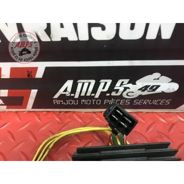 Regulateur de tension Ducati 1198 2009 à 2011