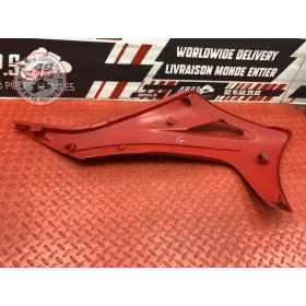 Cache plastique avant gauche 