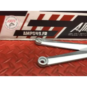 Platine repose pied passager droite 