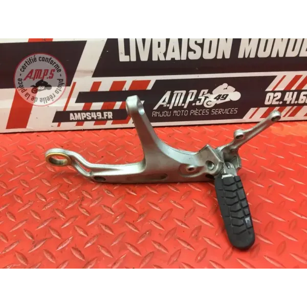 Platine repose pied gauche Husqvarna Svartpilen 701 de 2019 à 2023