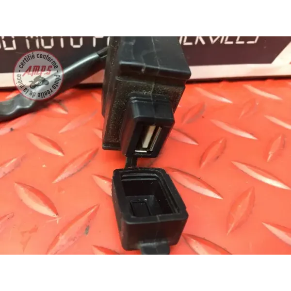 Prise Usb Accessoire Husqvarna Svartpilen 701 de 2019 à 2023
