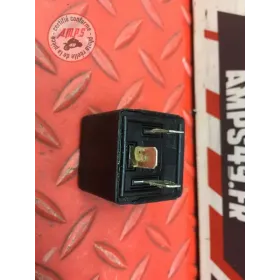 Relais de clignotant 