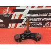 Te de fourche inférieur