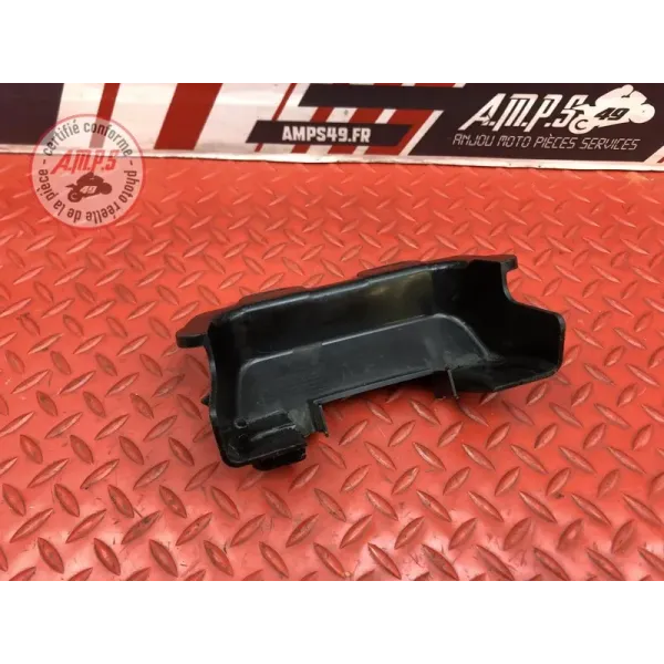 Cache plastique sur batterie Suzuki SV N 650 1999 à 2002