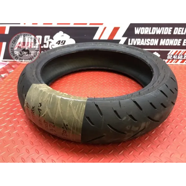 Pneu Dunlop Sportmax GPR-300 150-60ZR17
