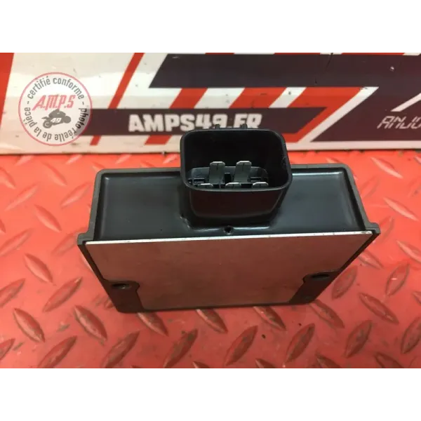 Regulateur de tension Kawasaki Z900 2017 à 2019