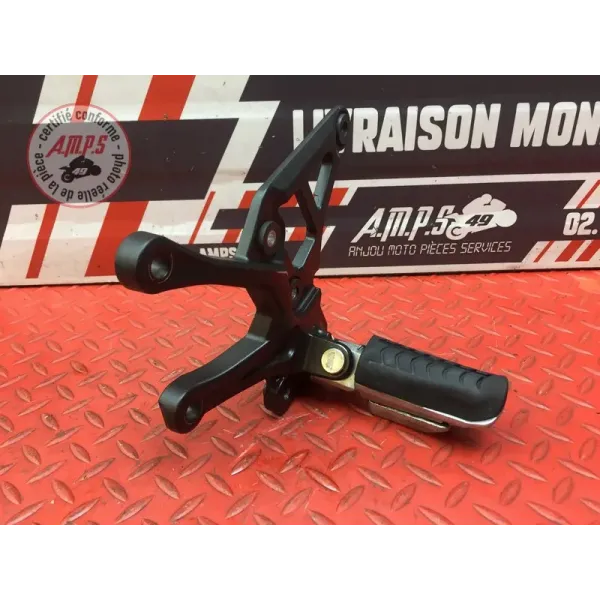 Platine repose pied gauche Kawasaki Z900 2017 à 2019