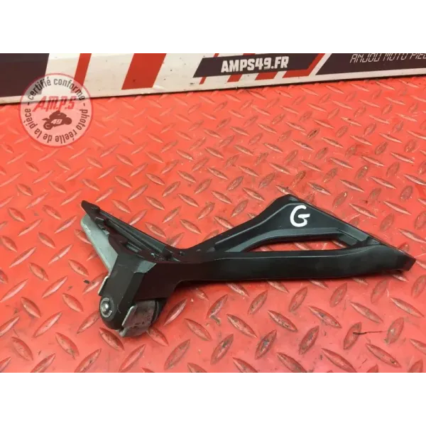 Platine repose pied passager gauche Kawasaki Z900 2017 à 2019