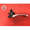 Cocotte d'embrayage avec levier