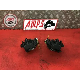 Paire d'étrier de frein avant