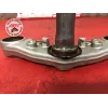 Te de fourche inférieur