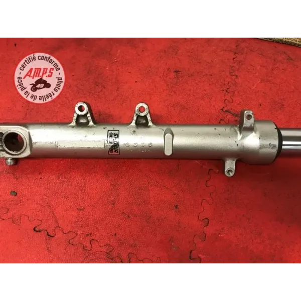 Tube de fourche gauche 