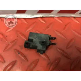 Contacteur de frein avant 