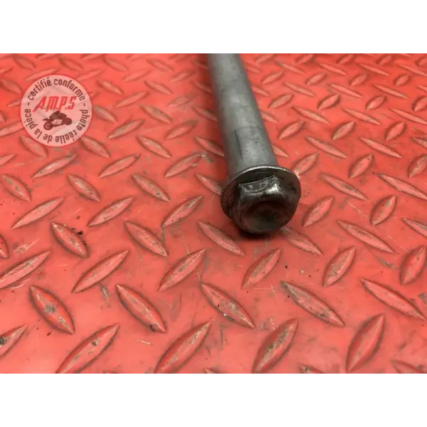 Axe de roue avant 