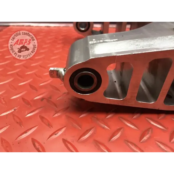 Bras oscillant 