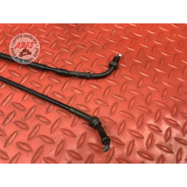 Cable d'accélérateur 