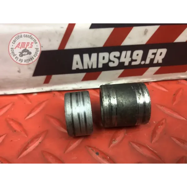 Entretoise de roue avant Honda 600 Hornet 1998 à 2002