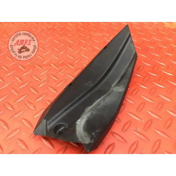 Cache plastique sous selle gauche Ducati 1262 XDiavel S 2016 à 2024