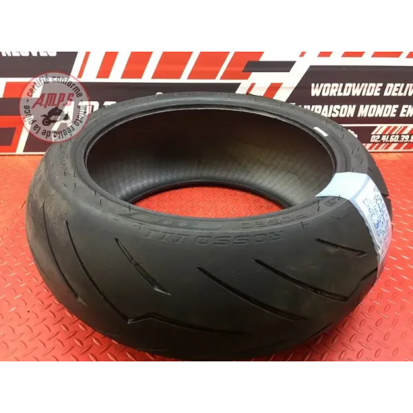 Pirelli Rosso 3 240/45/17