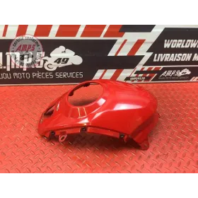 Cache plastique sur reservoir 