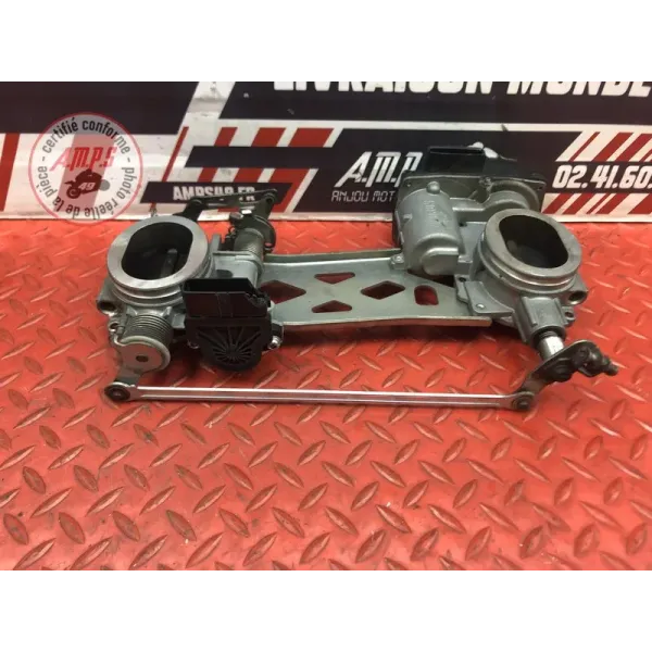 Rampe d'injection Ducati 1200 Multistrada S 2010 à 2012