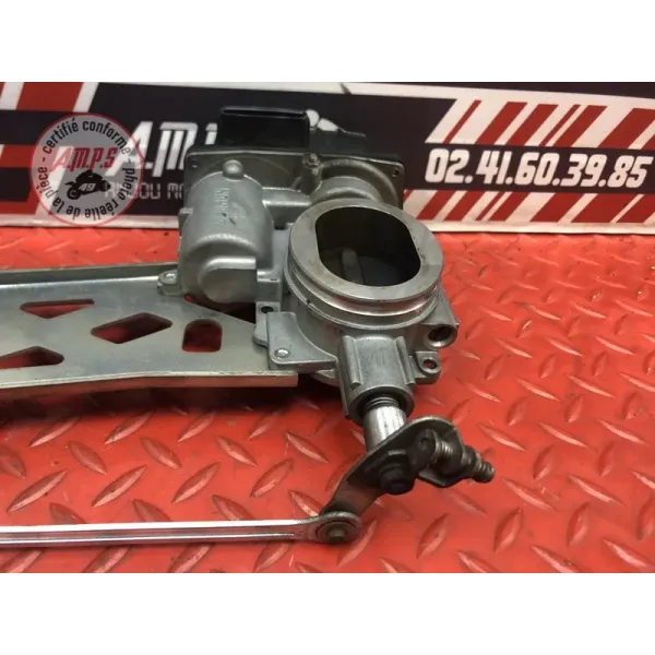 Rampe d'injection Ducati 1200 Multistrada S 2010 à 2012