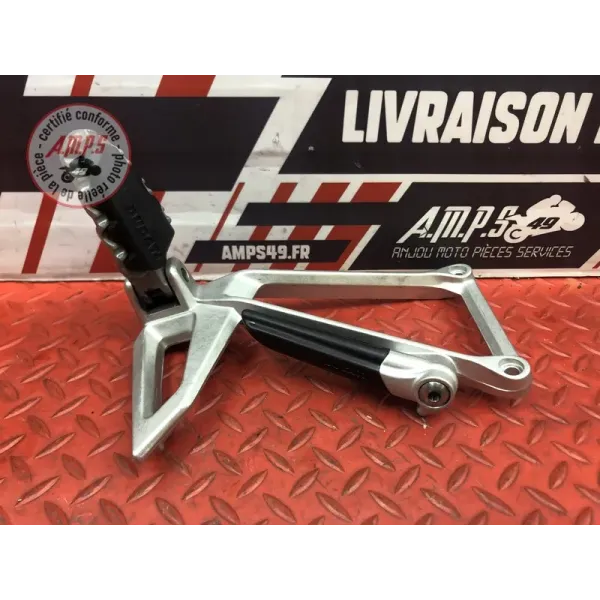 Platine repose pied passager gauche Ducati 1200 Multistrada S 2010 à 2012