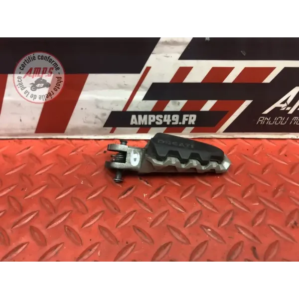 Repose pied droit Ducati 1200 Multistrada S 2010 à 2012