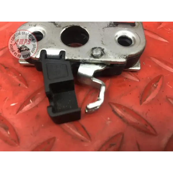 Verrouillage de selle Ducati 1200 Multistrada S 2010 à 2012