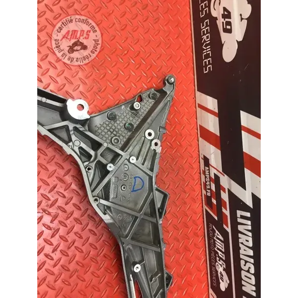 Bâtie arrière droit Ducati 1260 Multistrada Enduro 2019 à 2021