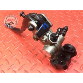 Maitre cylindre de frein avant 