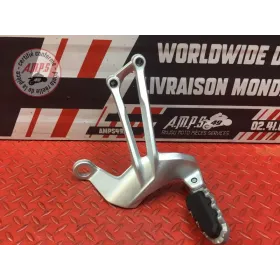 Platine repose pied passager droite