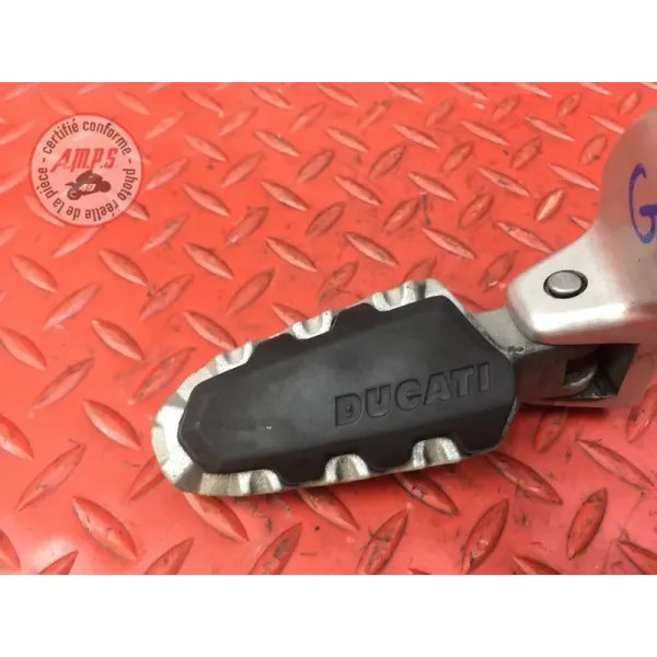 Platine repose pied passager gauche Ducati 1260 Multistrada Enduro 2019 à 2021