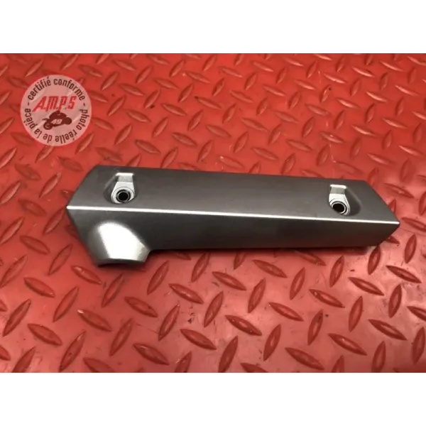 Cache sur radiateur droit Yamaha FZ6 Fazer 2004 à 2006