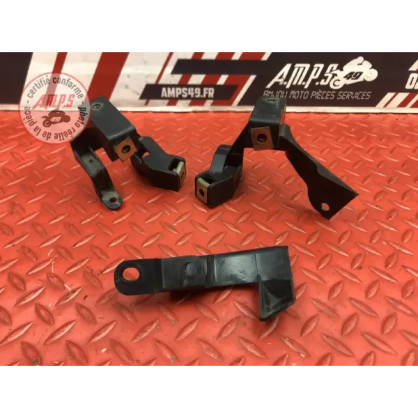 Support plastique Yamaha FZ6 Fazer 2004 à 2006