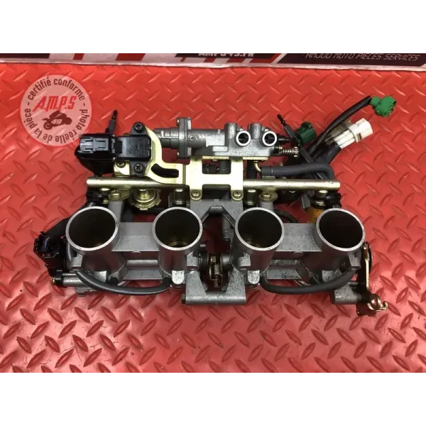 Rampe d'injection Yamaha FZ6 Fazer 2004 à 2006