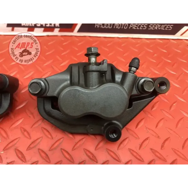 Paire d'étrier de frein avant Yamaha FZ6 Fazer 2004 à 2006