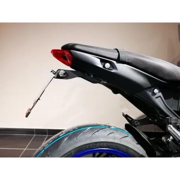 Support de plaque V PARTS noir - Yamaha MT-09