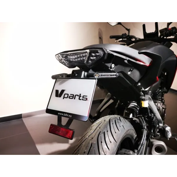 Support de plaque V PARTS noir - Yamaha MT-07 TRACER/MT-09 TRACER